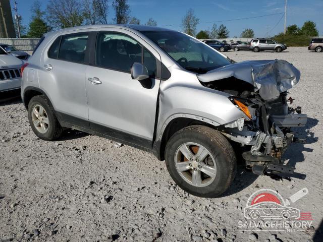 3GNCJNSBXHL279596 2017 CHEVROLET TRAX photo no. 4