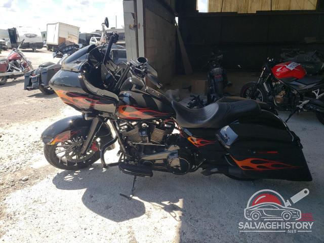1HD1KTC11JB679575 2018 HARLEY-DAVIDSON FL photo no. 3