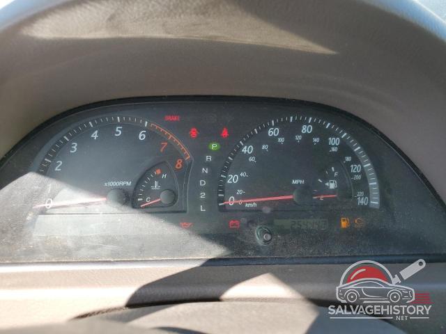 JTDBE32K120068126 2002 TOYOTA CAMRY photo no. 9