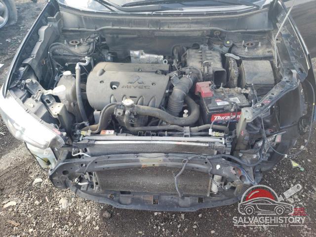 4A4AP3AU1FE062613 2015 MITSUBISHI OUTLANDER photo no. 11