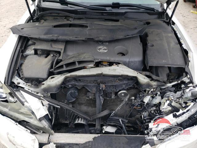 JTHCF5C24C5060472 2012 LEXUS IS photo no. 11