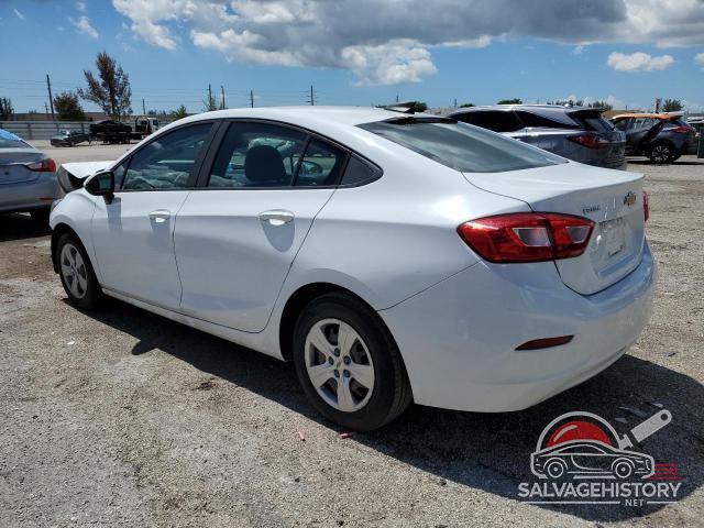 1G1BC5SM3J7183635 2018 CHEVROLET CRUZE photo no. 2