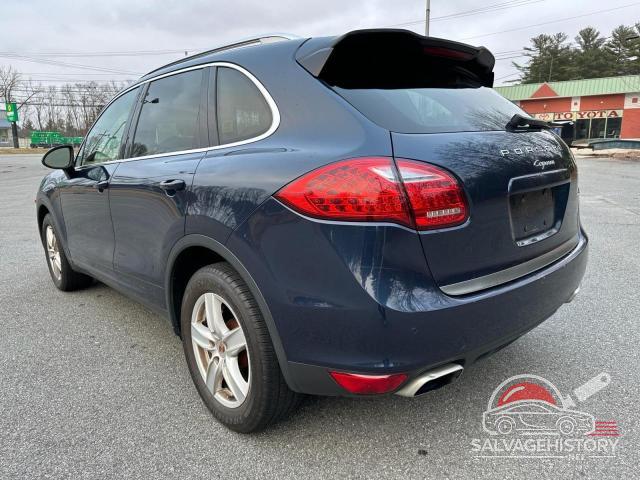 WP1AA2A22DLA11808 2013 PORSCHE CAYENNE photo no. 3