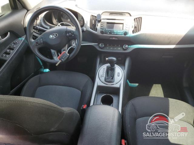 KNDPBCACXF7790734 2015 KIA SPORTAGE photo no. 8