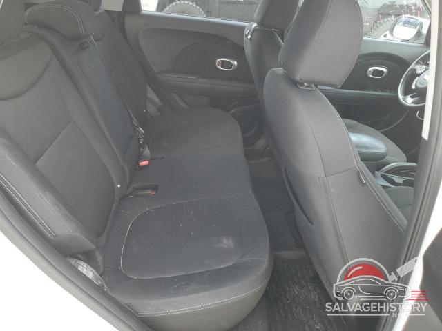 KNDJN2A27E7709363 2014 KIA SOUL photo no. 10