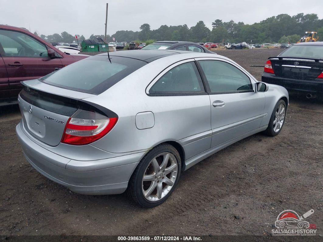 WDBRN40JX5A662967 2005 MERCEDES-BENZ C 230 photo no. 4