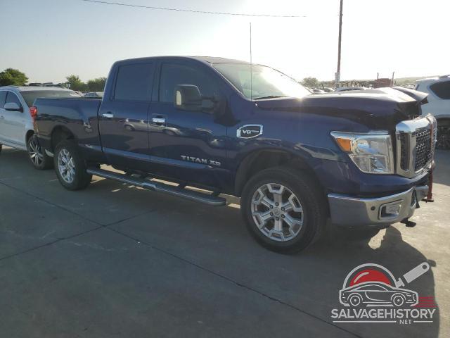 1N6AA1F22HN553678 2017 NISSAN TITAN photo no. 4