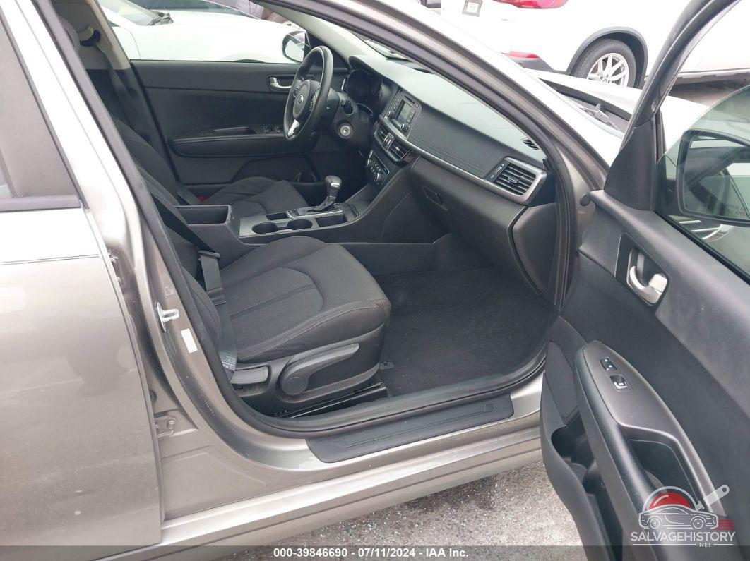 5XXGT4L35GG030171 2016 KIA OPTIMA photo no. 5
