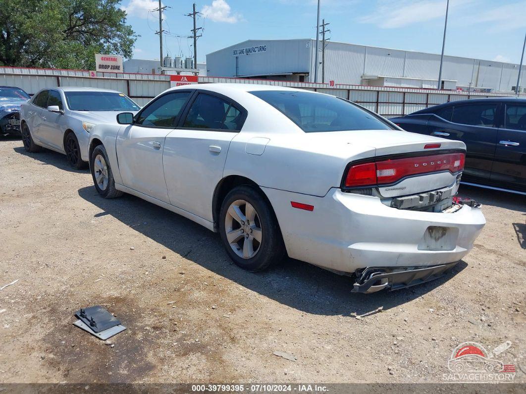 2C3CDXBG9EH260814 2014 DODGE CHARGER photo no. 3