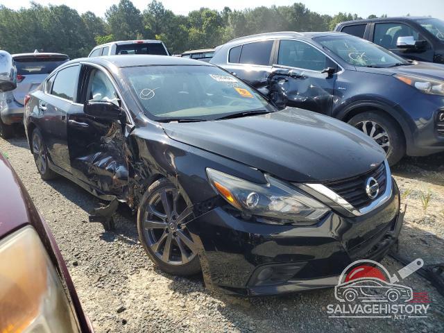 1N4AL3AP6JC153013 2018 NISSAN ALTIMA photo no. 4
