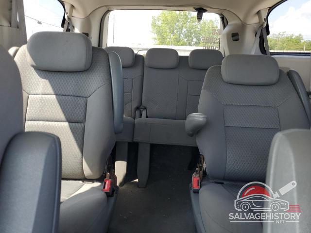2A4RR5D11AR319096 2010 CHRYSLER MINIVAN photo no. 10