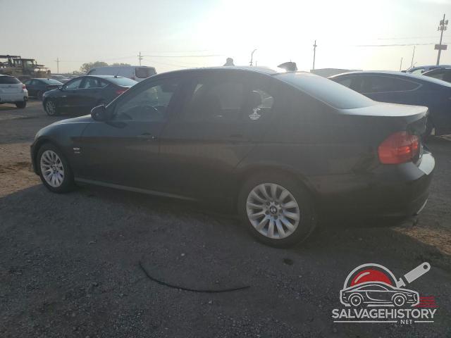 WBAPK73579A450368 2009 BMW 3 SERIES photo no. 2