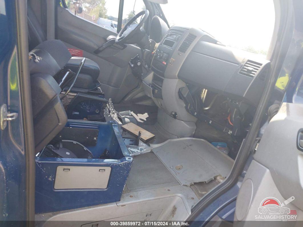 WDYPF0CCXC5624337 2012 FREIGHTLINER SPRINTER 3500 photo no. 5