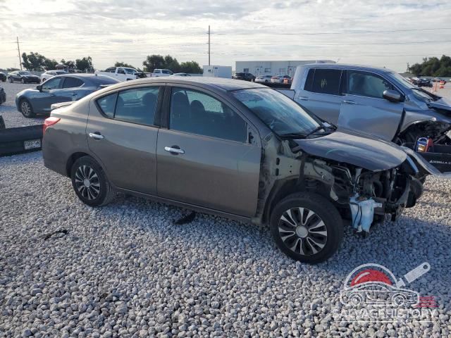 3N1CN7AP7HK441022 2017 NISSAN VERSA photo no. 4