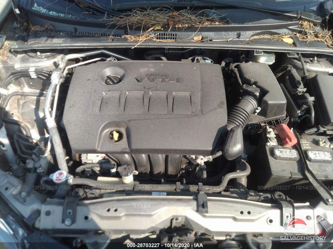 5YFBURHE2JP755904 2018 TOYOTA COROLLA photo no. 10
