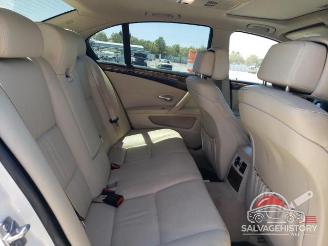 WBANU5C52AC127988 2010 BMW 5 SERIES photo no. 10