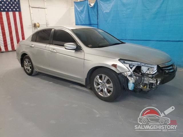 1HGCP2F66CA117596 2012 HONDA ACCORD photo no. 4