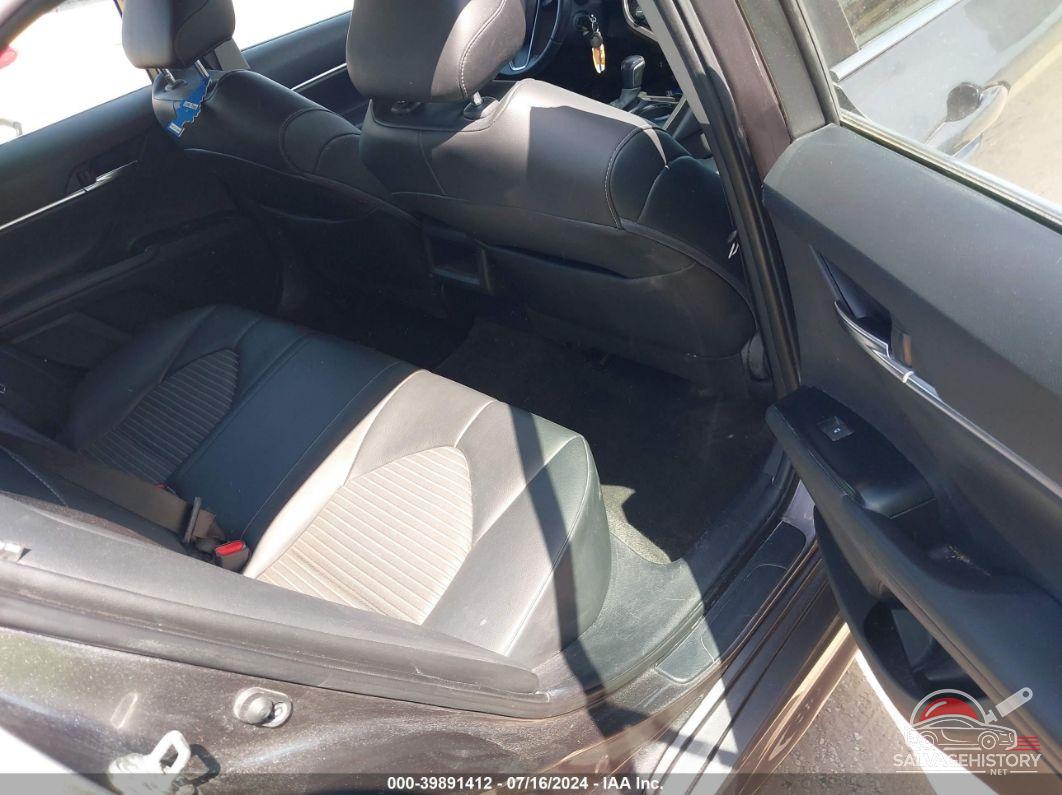 4T1G11AK1LU345709 2020 TOYOTA CAMRY photo no. 8
