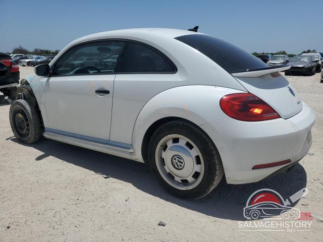 3VWF17AT4GM637244 2016 VOLKSWAGEN BEETLE photo no. 2
