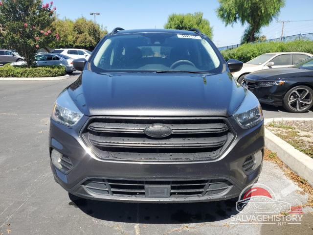 1FMCU0GD7JUC90799 2018 FORD ESCAPE photo no. 5