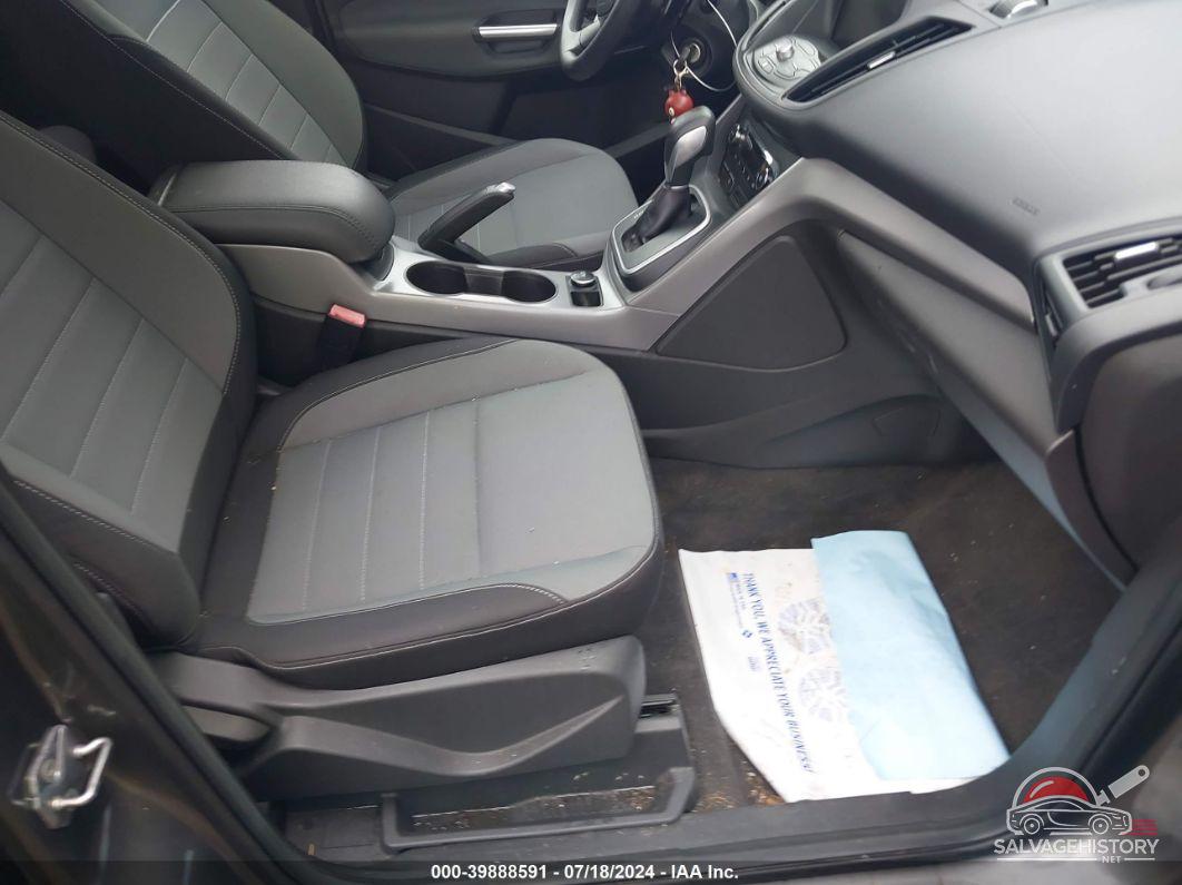 1FMCU9GX4DUA69745 2013 FORD ESCAPE photo no. 5