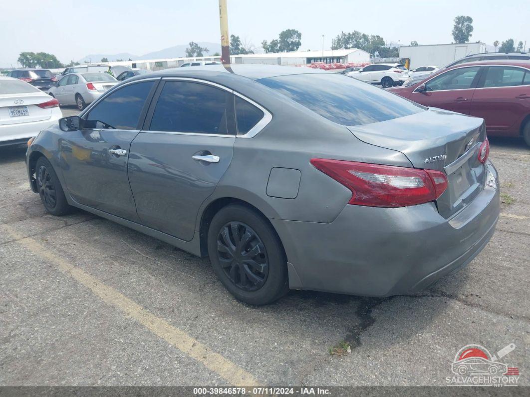 1N4AL3AP1JC131808 2018 NISSAN ALTIMA photo no. 3