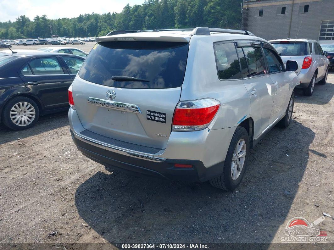 5TDBK3EH9BS056215 2011 TOYOTA HIGHLANDER photo no. 4