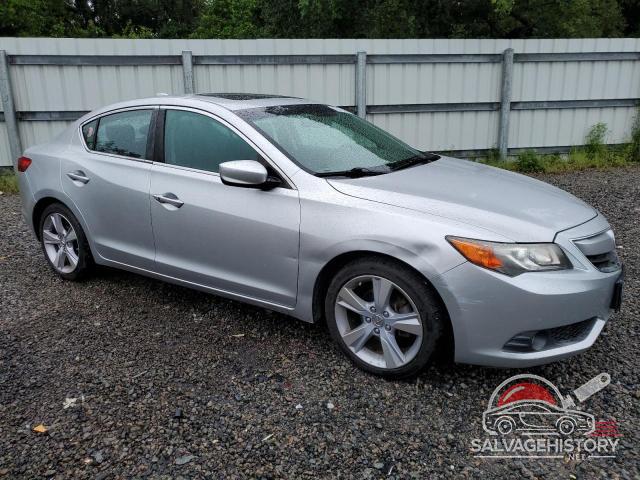19VDE1F72FE008963 2015 ACURA ILX photo no. 4