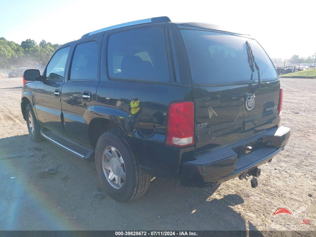 1GYEK63N32R140420 2002 CADILLAC ESCALADE photo no. 3