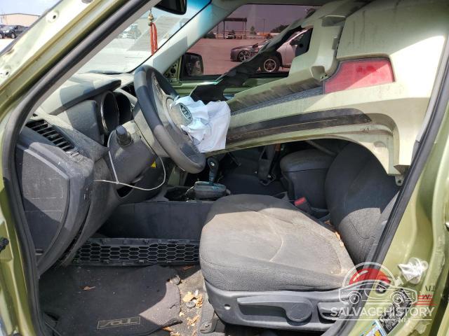 KNDJT2A24A7113496 2010 KIA SOUL photo no. 7