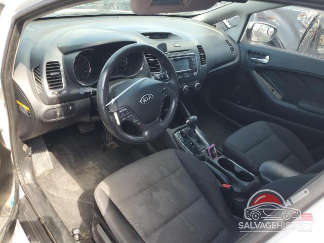 3KPFL4A72HE013033 2017 KIA FORTE photo no. 7