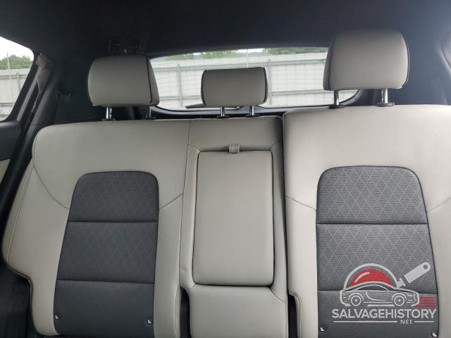 KNDPNCAC0K7562758 2019 KIA SPORTAGE photo no. 10
