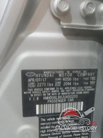 KMHD04LBXJU450203 2018 HYUNDAI ELANTRA photo no. 12