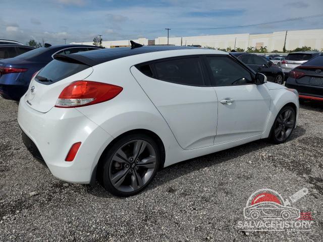 KMHTC6AD4FU226841 2015 HYUNDAI VELOSTER photo no. 3