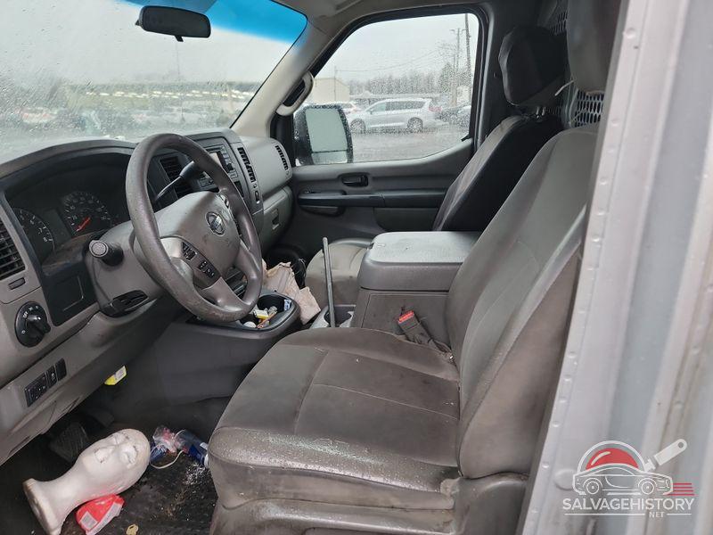 1N6AF0LY4CN103978 2012 NISSAN NV photo no. 2