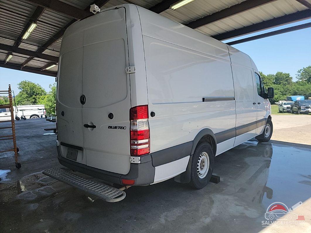WD3PE8CB6B5571214 2011 MERCEDES-BENZ SPRINTER photo no. 10
