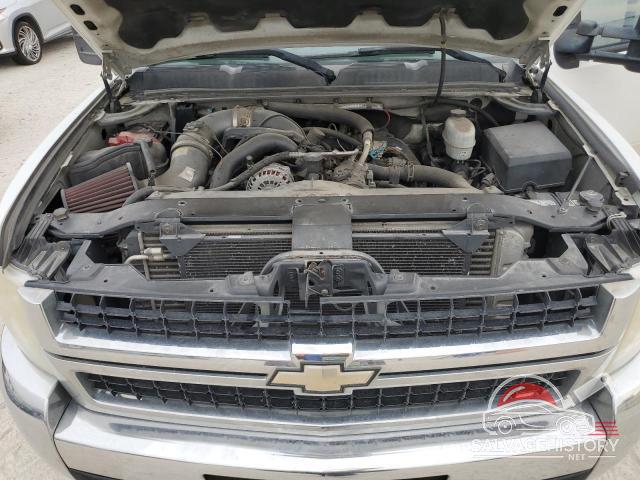 1GCHC33658F159794 2008 CHEVROLET ALL Models photo no. 11