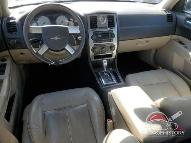 2C3JA53GX5H156450 2005 CHRYSLER 300 photo no. 8