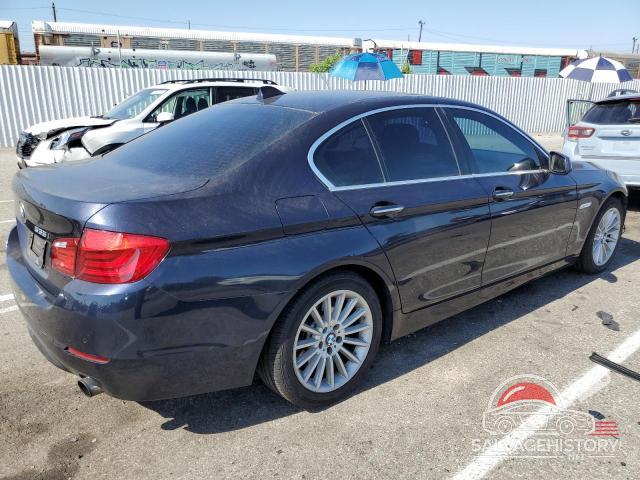 WBAFR7C55CC816637 2012 BMW 5 SERIES photo no. 3