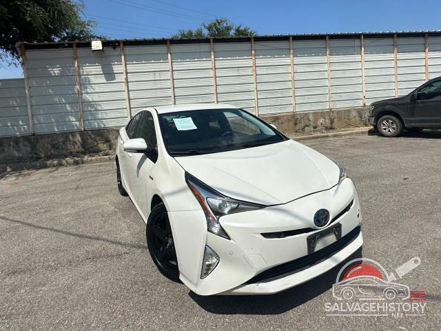 JTDKARFU6J3063494 2018 TOYOTA PRIUS photo no. 16