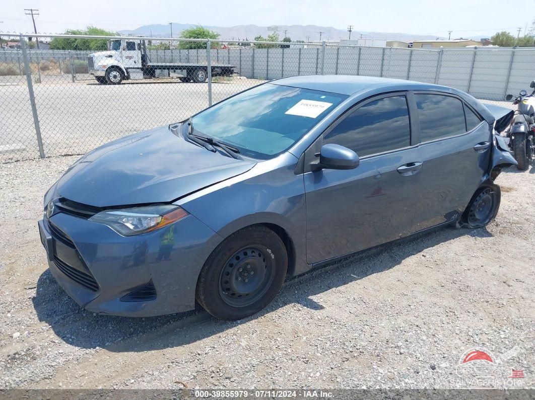 5YFBURHEXHP653311 2017 TOYOTA COROLLA photo no. 2