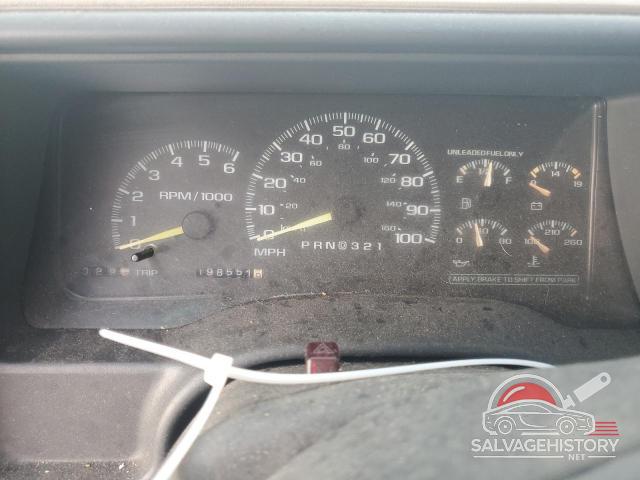 1GKEC13R9XJ785883 1999 GMC YUKON photo no. 9
