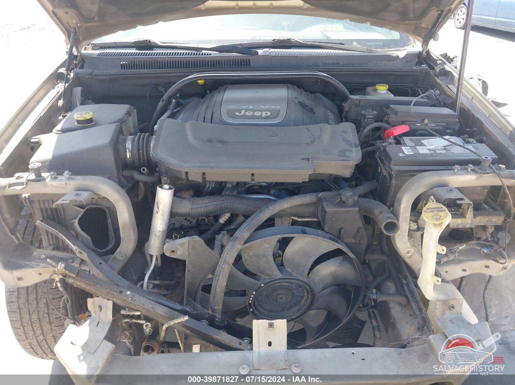 1J8HR582X5C645393 2005 JEEP GRAND CHEROKEE photo no. 10