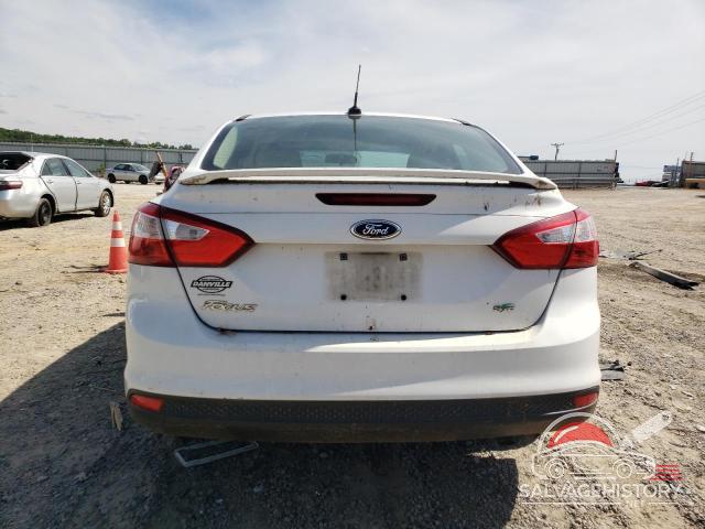 1FAHP3F21CL360167 2012 FORD FOCUS photo no. 6