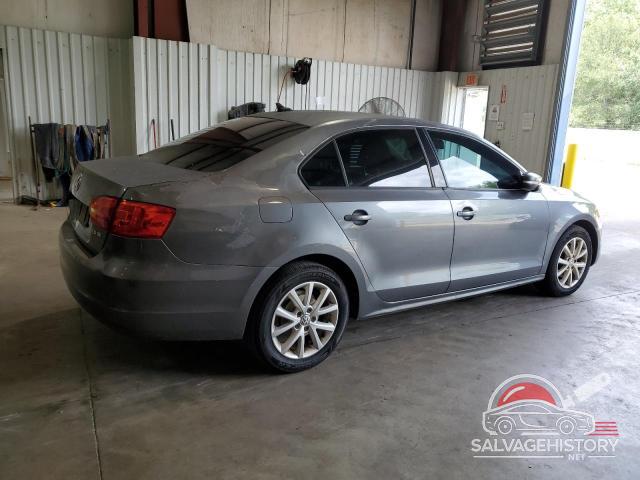 3VWDX7AJ3BM080677 2011 VOLKSWAGEN JETTA photo no. 3