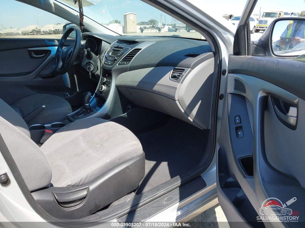5NPDH4AE3FH646205 2015 HYUNDAI ELANTRA photo no. 5