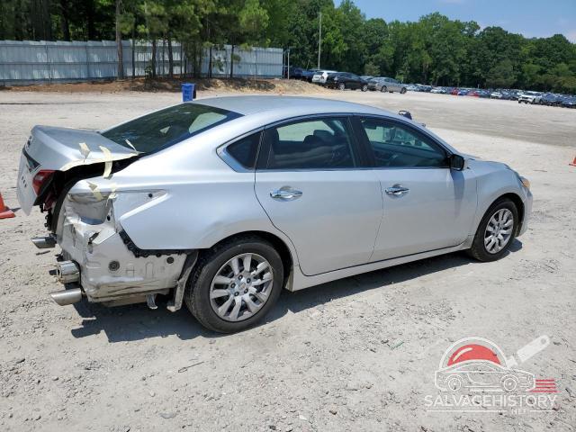 1N4AL3AP1JC174805 2018 NISSAN ALTIMA photo no. 3