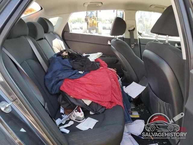 KNAGT4L33J5217109 2018 KIA OPTIMA photo no. 10