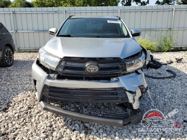 5TDJZRFH4JS492946 2018 TOYOTA HIGHLANDER photo no. 5