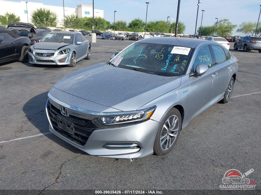 1HGCV3F19JA016002 2018 HONDA ACCORD HYBRID photo no. 2